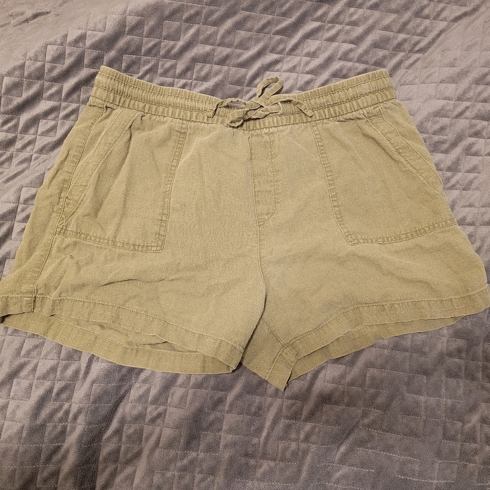 Olive Green Linen Old Navy Shorts size L
